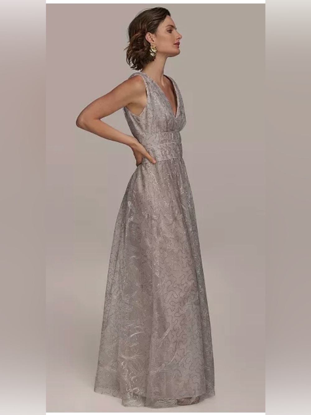 NWOT Size 12 Donna Karan New York sequin embroidered mesh sleeveless gown
